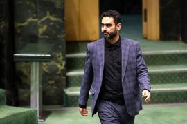 هشدار تهدیدآمیز امیرحسین ثابتی به پزشکیان: وزیر راه را برکنار کنید