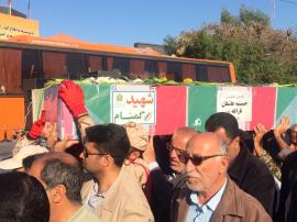 تشییع پیکر سه شهید نامدار دفاع مقدس بر دستان بوشهری‎ها +عکس