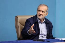 انتقاد روزنامه اصولگرا از پزشکیان: چرا اینقدر می گویید ما گرسنه هستیم؟ 