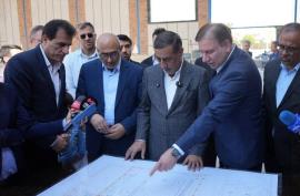 معاون رئیس‌جمهور از مجموعه ورزشی جدید بوشهر بازدید کرد+ عکس