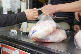 قیمت مرغ از نرخ مصوب در بوشهر پیشی گرفت