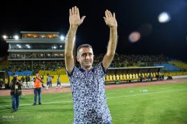 کمالوند با بازیکنان شاهین بوشهر خداحافظی کرد