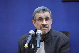 تصویر/ چهره احمدی نژاد بعد از عمل زیبایی پلک تغییر کرد؟