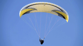  پاراگلایدرسوار دشتستانی از مرگ نجات یافت