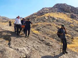 نجات کوهنورد مصدوم در ارتفاعات وحدتیه دشتستان