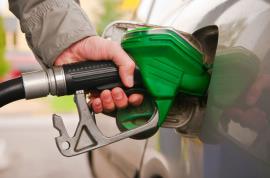 بنزین یورو ۴ در دو شهرستان جم و عسلویه توزیع شد