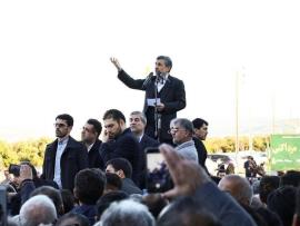 یک فعال اصولگرا: احمدی نژاد یکی از فاسدترین دولت‌ها را در طول تاریخ ایران داشت