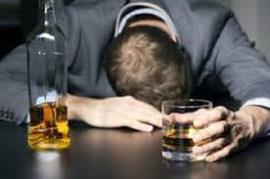 مصرف خوراکی الکل فرد را به کام مرگ می کشاند
