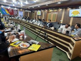 نشست تخصصی «آشنایی با صنعت گردشگری و مدیریت و برنامه‌ریزی گردشگری روستایی»+عکس