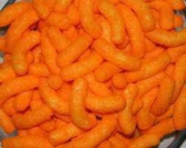 به کودکان چیپس و پفک ندهید