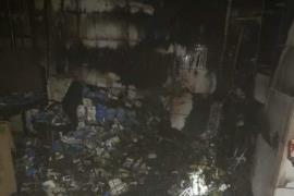  آتش‌سوزی فروشگاه موبایل در گناوه مهار شد