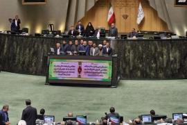 حمله تند (جوان )به اصولگراهای انقلابی: در اقلیتید، اما صدایتان در بوق است