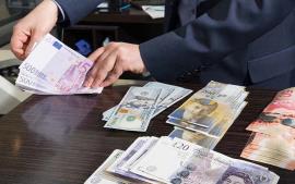 ۴ سایت خارج‌نشینی که نرخ ارز را بالاوپایین می‌کنند