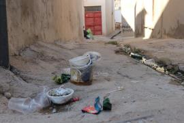 عکس/ رها کردن ظروف یکبار مصرف در بافت تاریخی بوشهر