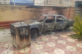  آتش زدن حوزه علمیه کازرون در جریان اعتراضات+تصاویر