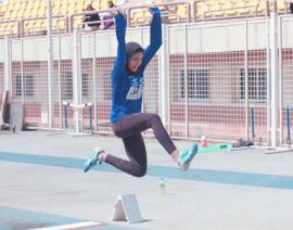 نشان طلا برای دختر دو و میدانی کار بوشهری درمسابقات قهرمانی نوجوانان و جوانان کشور