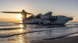ویدئو/ هواپیمای غول پیکر دریای خزر پس از ۳۰ سال از گور برخاست