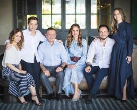 با پادشاه اردن و همسر و فرزندانش آشنا شوید؛ از همسر فلسطینی تا دختر خلبان +عکس