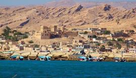 عملیات تخریب تپه باستانی بندر سیراف متوقف شد