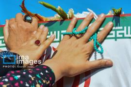 عکس/ تشییع پیکر شش شهید گمنام در بوشهر