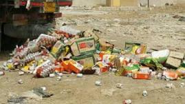 پنج تن مواد غذایی فاسد در بوشهر نابود شد