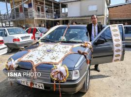 عکس/ ماشین عروس زیبای زوج ترکمن