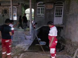  امداد رسانی به ۳۲۴ خانوار گرفتار در سیلاب در استان
