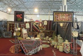 تصاویر/ نمایشگاه صنایع دستی و فرش ایرانی در بوشهر