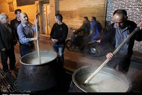 تصاویر/پخت حلیم نذری در گرگان