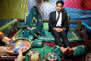 تصاویر/جشن سنتی عروس و دامادهای بندری