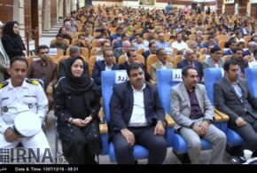 تصاویر/تجلیل از چهره ماندگار و شهروند افتخاری شهر بوشهر