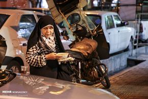 تصاویر/ سفره‎ افطار برای رهگذران