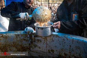  پخت و توزیع ۸۴ تن آش نذری در شیراز