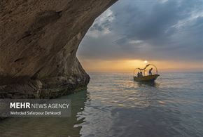 ساحل بنود عسلویه پذیرای گردشگران نوروزی