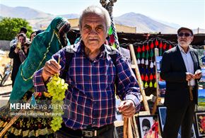 جشنواره گردشگری انگور در شهر ناغان