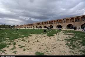 بازگشایی آب زاینده رود
